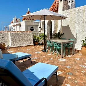 cosy-apartment-with-lovely-rooftop-terrace.1costadelsol.com/